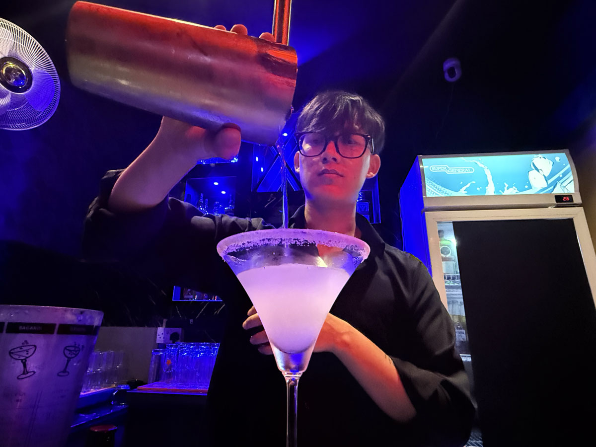 7Dragon Bar & Lounge — Gallery